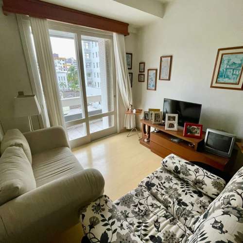 Apartamento 02 Dormitórios no Centro